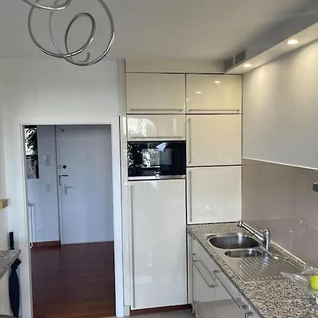Apartament Perle Rare Nations Genewa